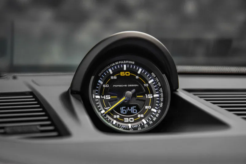 Porsche 911 GT3 Touring Vanadium Grey - Photo 18