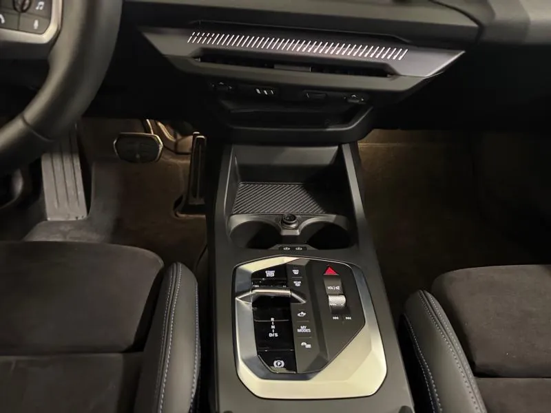 BMW Série 1 120 M Sport Alpinweiss - Photo 11