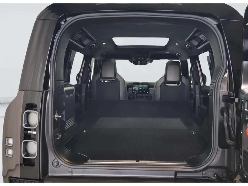 Land Rover Defender 110 P635 OCTA Utilitaire - Photo 9