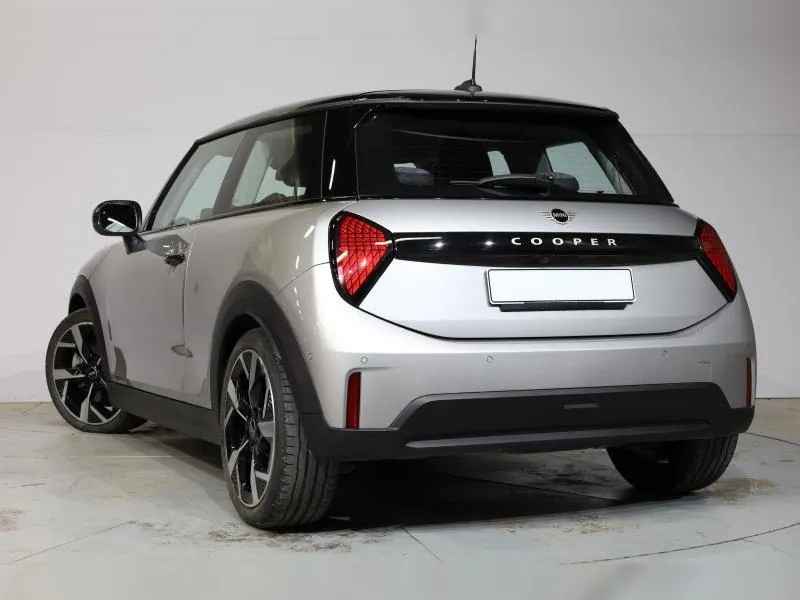MINI Cooper C 3 portes Classic Melting Silver 29 000 km - Photo 3