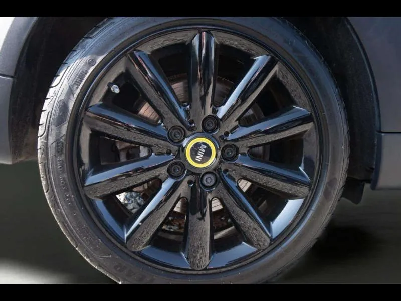 MINI Cooper SE Trim L Midnight Black - Photo 4