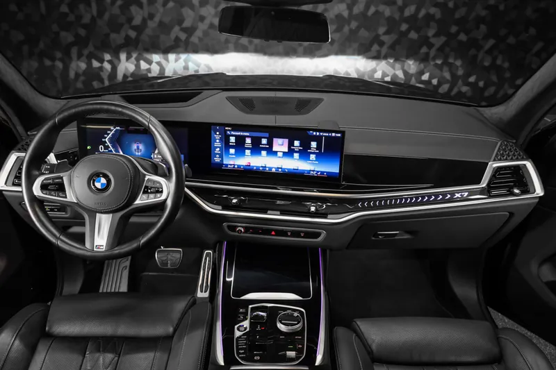 BMW X7 xDrive40d Black Sapphire - Photo 12