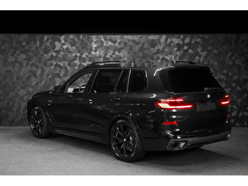 BMW X7 xDrive40d Black Sapphire - Photo 7