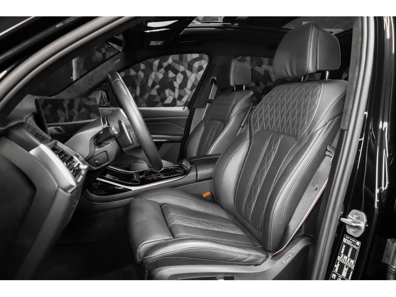 BMW X7 xDrive40d Black Sapphire - Photo 9