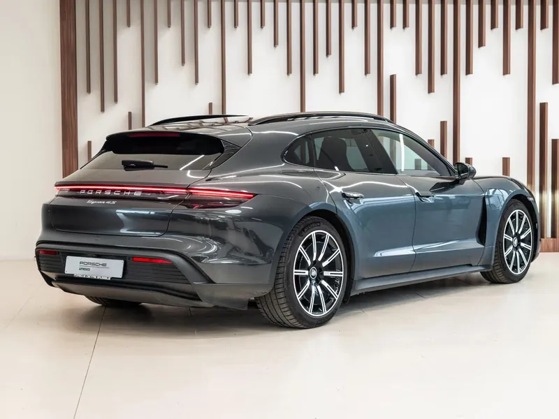 Porsche Taycan 4S Sport Turismo - Photo 7
