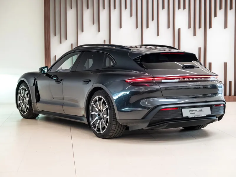 Porsche Taycan 4S Sport Turismo - Photo 2