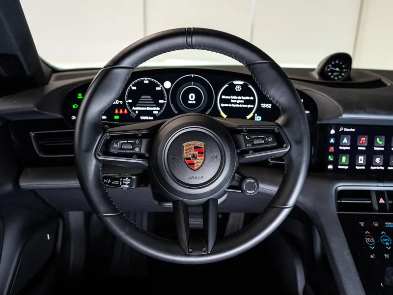 Porsche Taycan 4S Sport Turismo - Photo 18