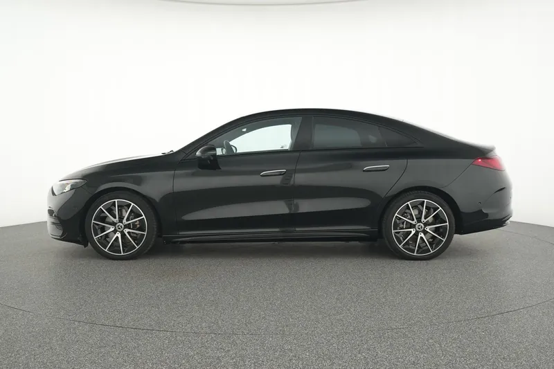 Mercedes-Benz CLA 250+ AMG Line - Photo 9