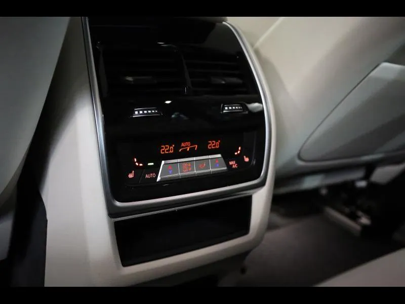 BMW X5 xDrive50e M Sport Individual - Photo 11
