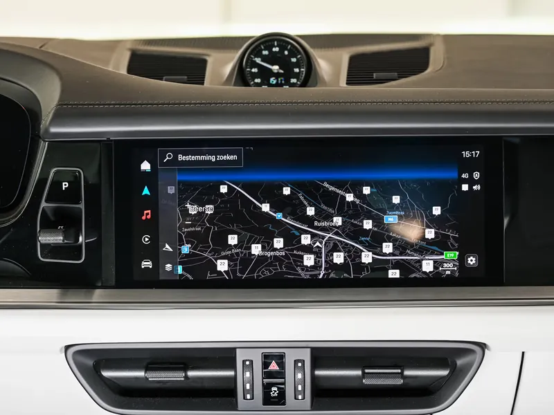Porsche Cayenne Turbo E-Hybrid - Photo 12
