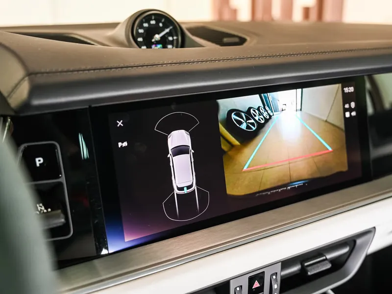 Porsche Cayenne Turbo E-Hybrid - Photo 19