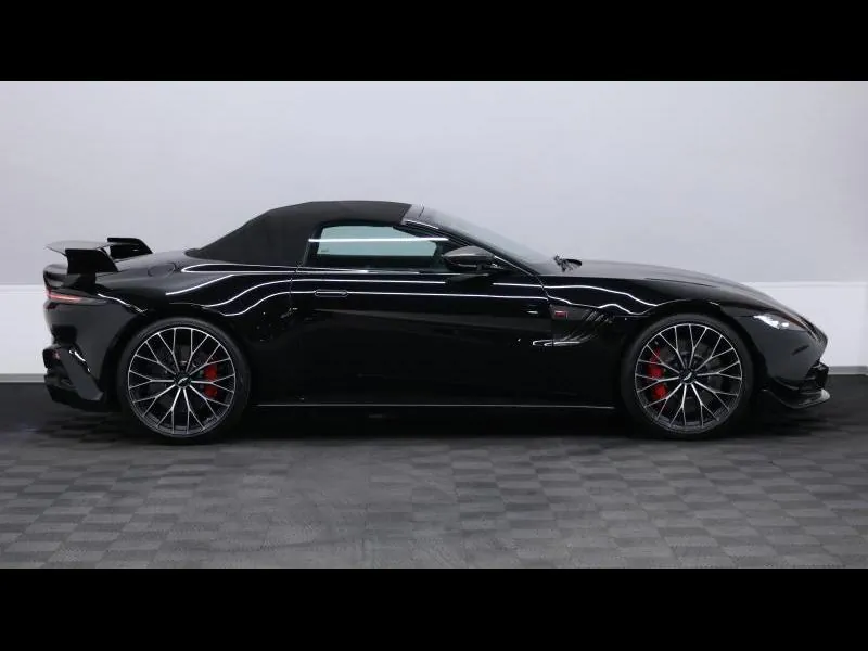 Aston Martin Vantage Roadster F1 Edition - Photo 4