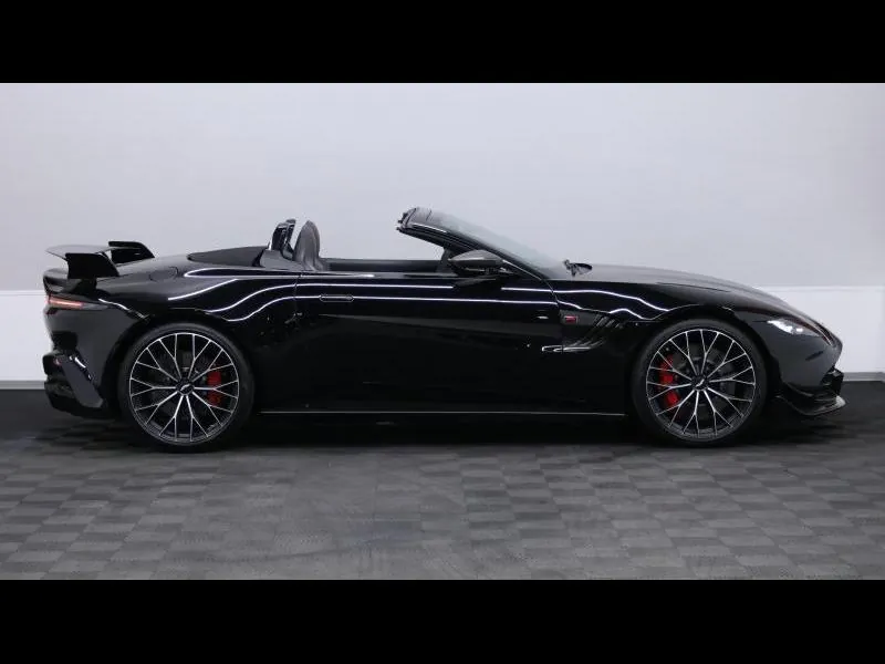 Aston Martin Vantage Roadster F1 Edition - Photo 3