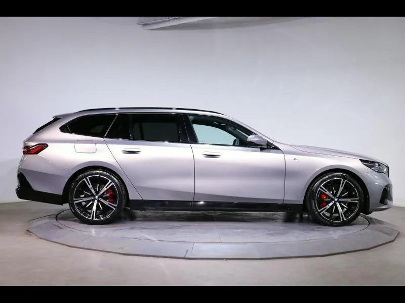 BMW Serie 5 520i Touring M Sport - Photo 3