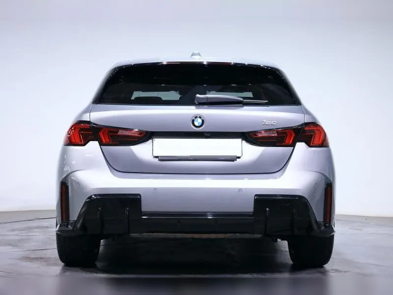 BMW Série 1 120 M Sport Premium Pack Plus Skyscraper Grau - Photo 4
