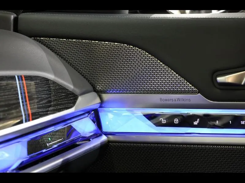 BMW i7 eDrive50 M Sport - Photo 12