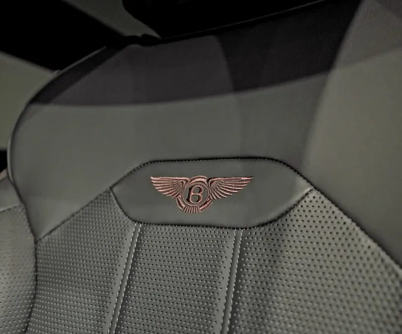 Bentley Bentayga V8S - Photo 7