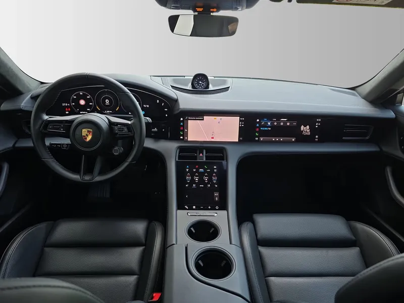 Porsche Taycan GTS Sport Turismo Gris Volcano - Photo 15