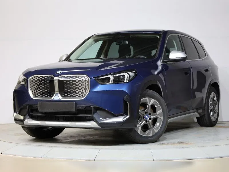 BMW iX1 xDrive30 xLine Phytonicblau - Photo 1