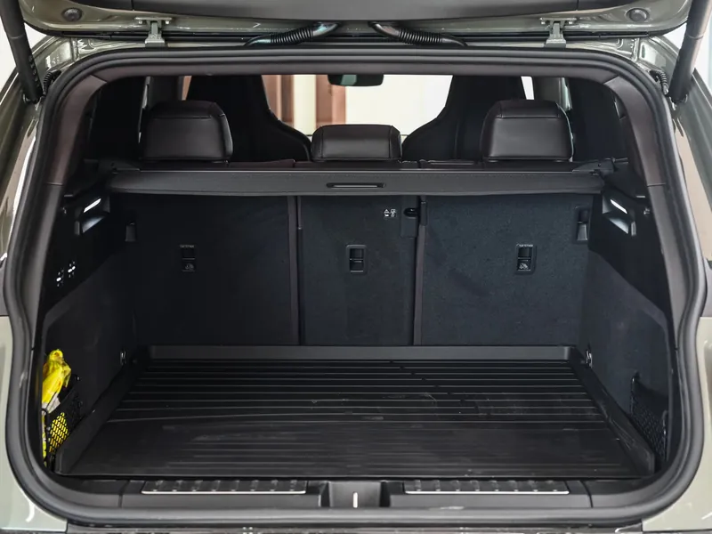 Porsche Cayenne S Electric - Photo 22