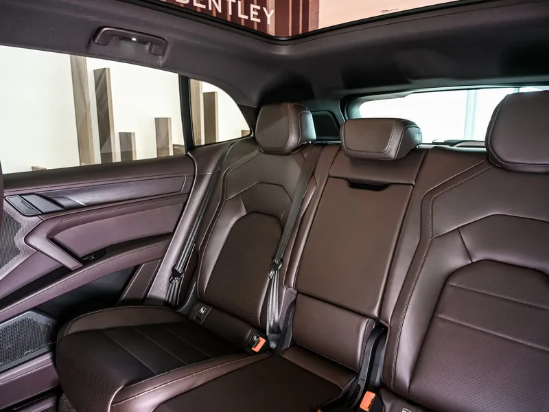 Porsche Cayenne S Electric - Photo 14