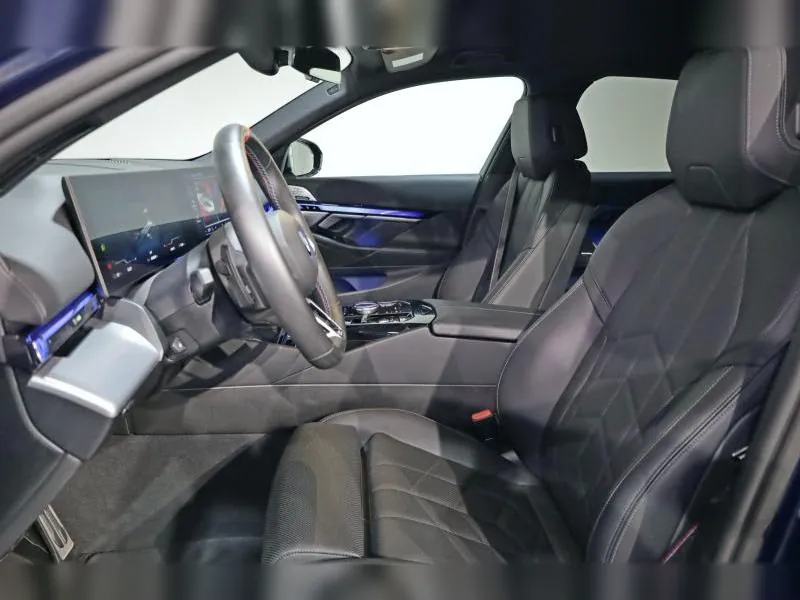 BMW i5 M60 xDrive Berline Phytonic Blau - Photo 9