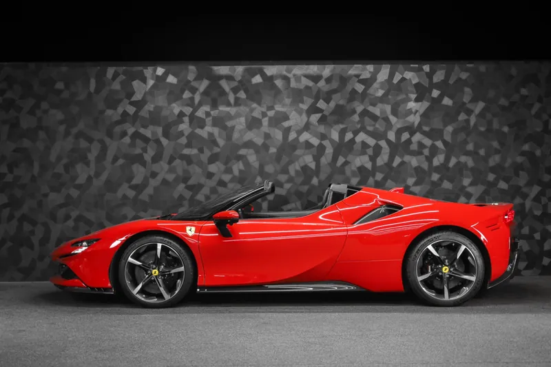 Ferrari SF90 Spider Rosso Corsa - Photo 2