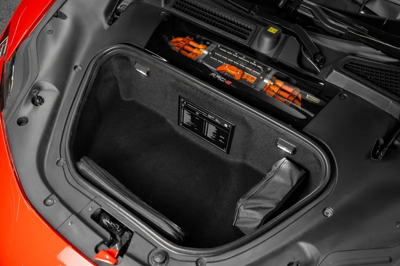 Ferrari SF90 Spider Rosso Corsa - Photo 19