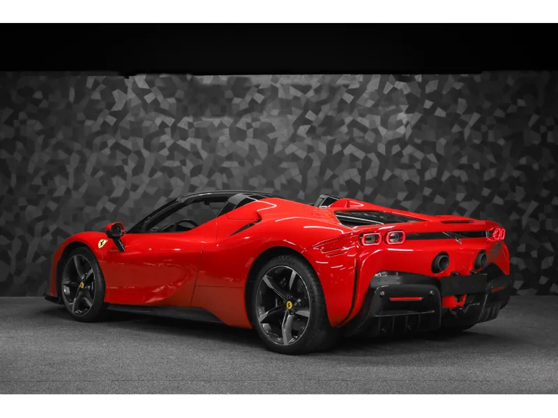 Ferrari SF90 Spider Rosso Corsa - Photo 7