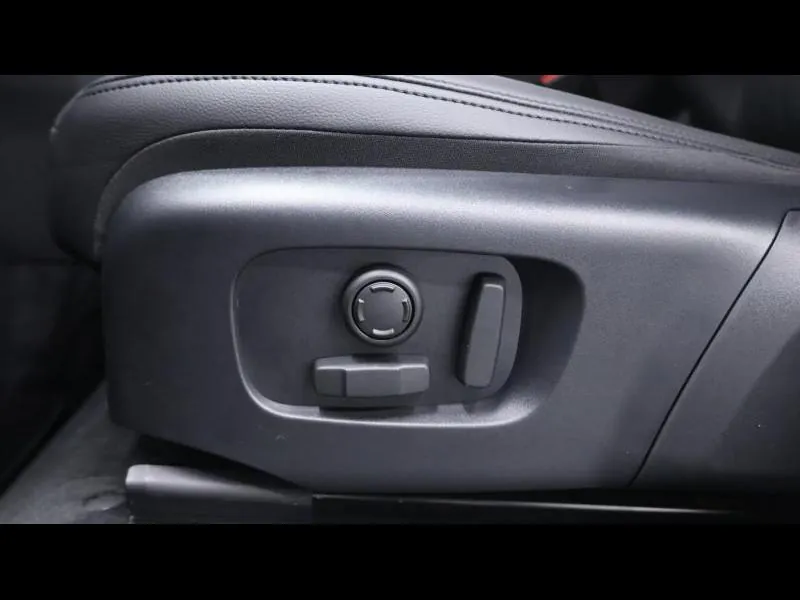 Land Rover Range Rover Evoque P160 S 2025 - Photo 24