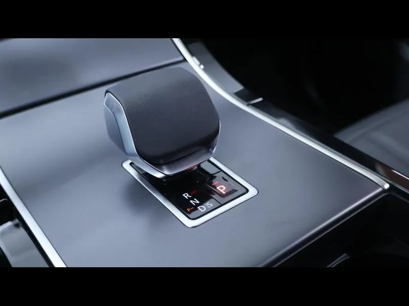 Land Rover Range Rover Evoque P160 S 2025 - Photo 17