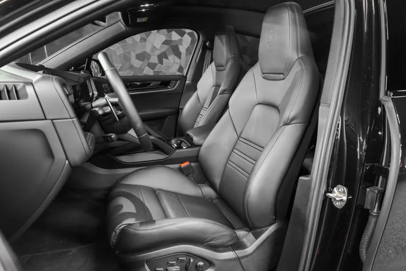 Porsche Cayenne Coupé Noir Intense - Photo 9
