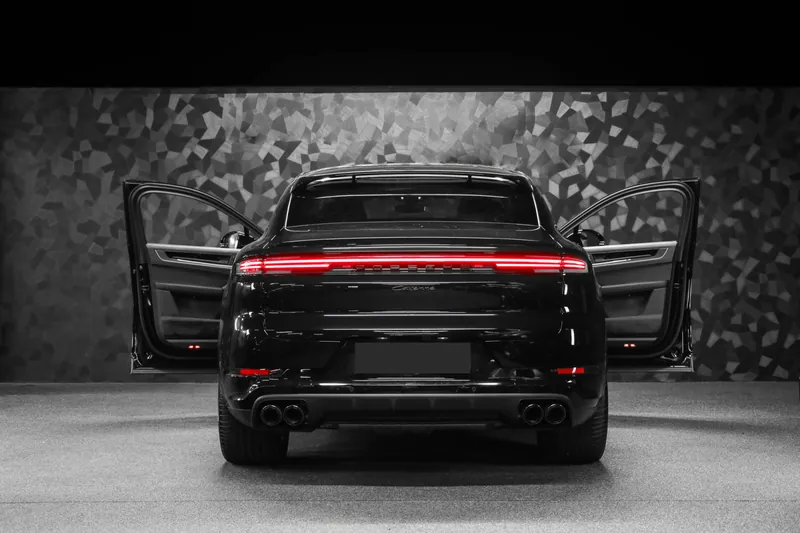 Porsche Cayenne Coupé Noir Intense - Photo 5