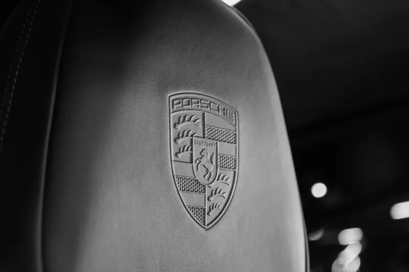 Porsche Cayenne Coupé Noir Intense - Photo 16