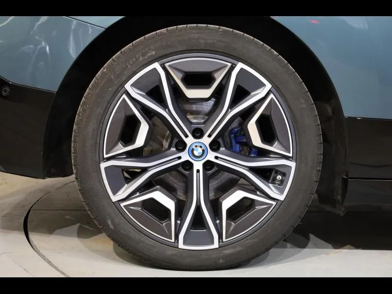 BMW iX xDrive40 Blue Ridge Mountain - Photo 6