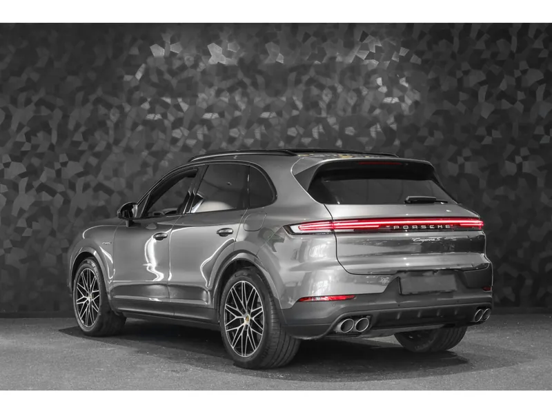 Porsche Cayenne S E-Hybrid Gris Quartz - Photo 7