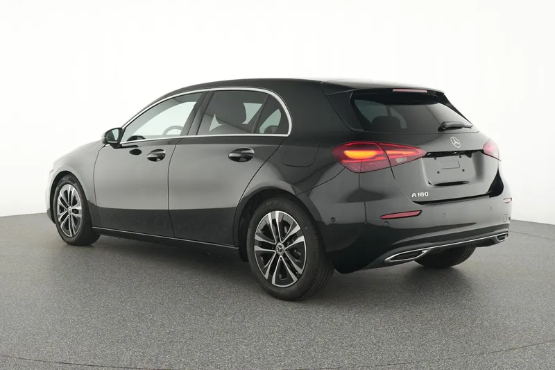 Mercedes-Benz Classe A 180 Progressive - Photo 2