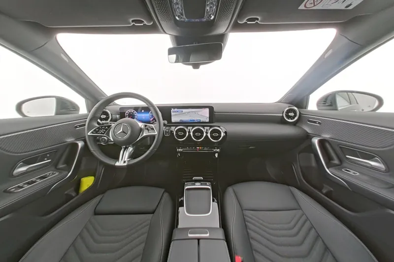 Mercedes-Benz Classe A 180 Progressive - Photo 12