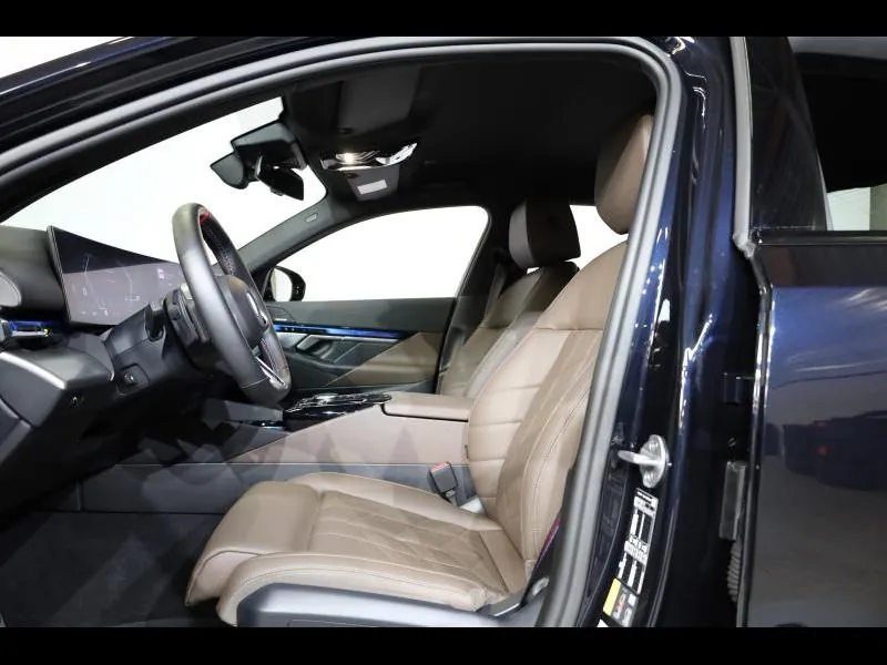 BMW i5 M60 xDrive Berline - Photo 9