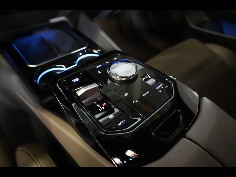 BMW i5 M60 xDrive Berline - Photo 12
