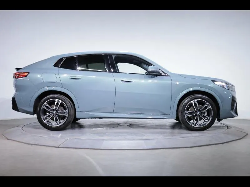 BMW X2 sDrive18d M Sport - Photo 2