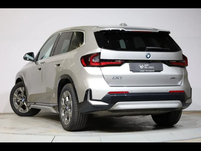 BMW iX1 xDrive30 xLine - Photo 3