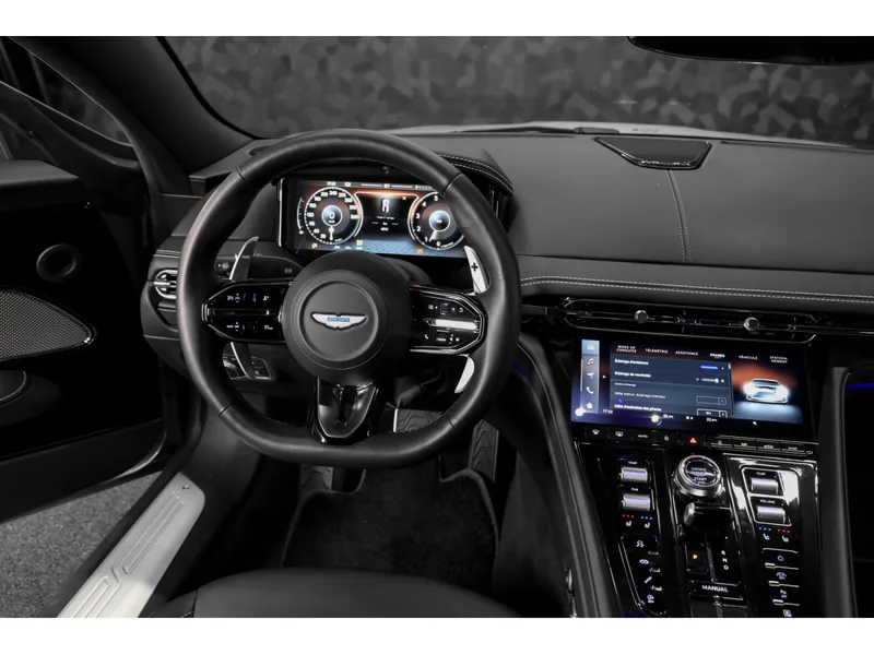 Aston Martin DB12 Aluminite Silver - Photo 14