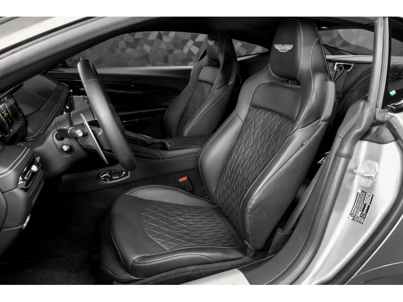 Aston Martin DB12 Aluminite Silver - Photo 9