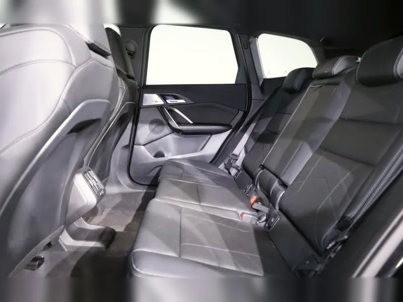 BMW X1 sDrive18i M Sport Saphirschwarz - Photo 12