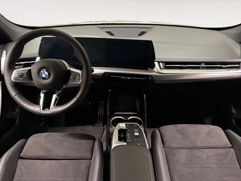 BMW X1 sDrive18i M Sport Mineralweiss - Photo 8