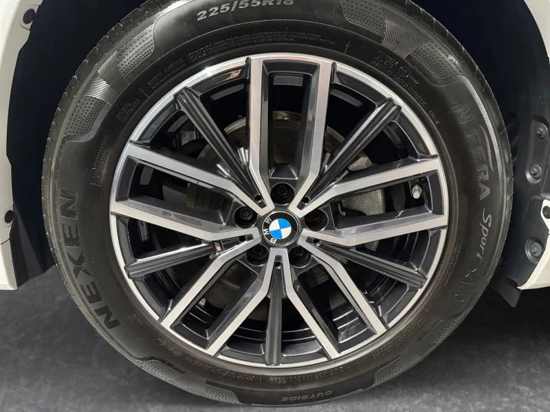 BMW X1 sDrive18i M Sport Mineralweiss - Photo 11