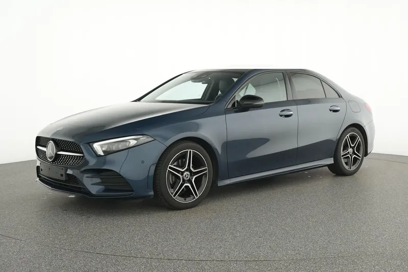 Mercedes-Benz Classe A 200 Berline AMG Line - Photo 1