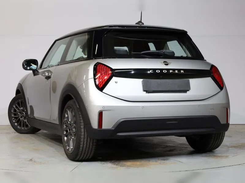 MINI Cooper C 3 portes Classic Melting Silver 32 000 km - Photo 3