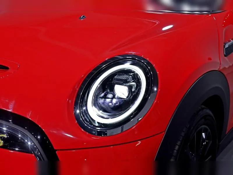 MINI Cooper SE 3 portes Chili Red - Photo 5